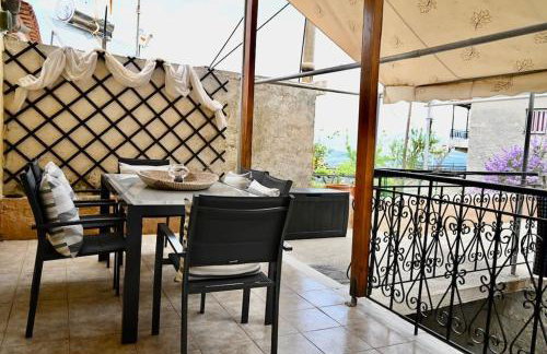 The Teacher's House - Foto 56