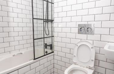 Cheerful 2 Bedroom Homely Apartment, Sleeps 4 Guest Comfy, 3x Double Bed, Parking, Free WiFi, Suitable For Business, Leisure Guest,Glasgow, Glasgow West End, Near City Centre, Perfect For Common Wealth Games 2026 - Foto 53