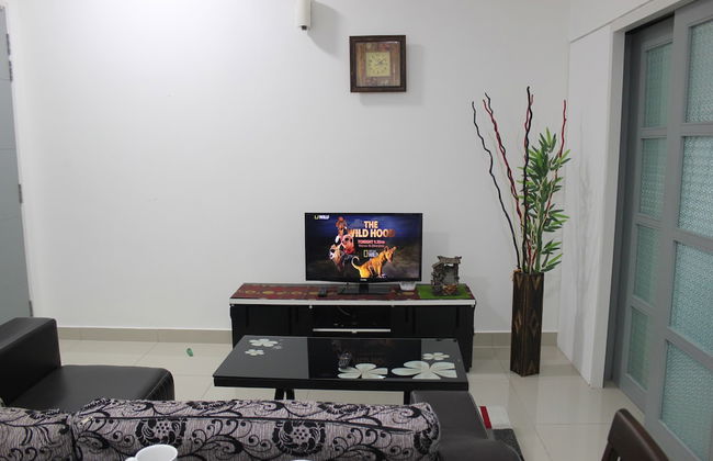 City Living with Panoramic Sea Views at Danga Bay - Foto 32