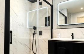 La Palme d'Or - Piscine, Pétanque et Port - Foto 11