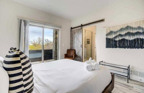 4BD Home w Rooftop Patio Fire Pit & Mountain Views - Foto 18