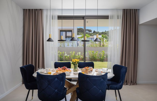 The Palms Resort - Photo 29