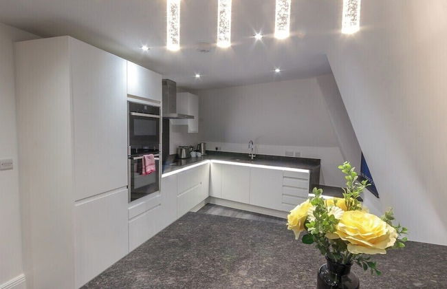 The Crescent by Pureserviced - Foto 76