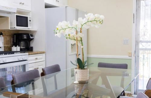 3bedroom APT with balcony & free street parking - Foto 20