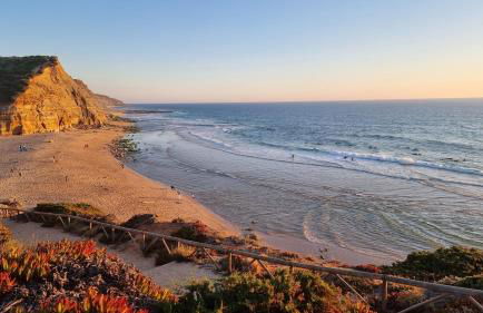 Sunlit Patio Retreat Near Ericeira by Lisbeyond - Foto 7