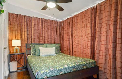 Bright and Quirky Hillcrest Craftsman - Photo 25