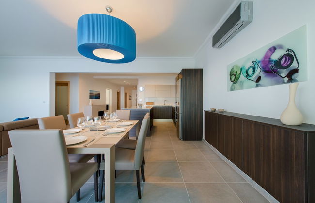 THE Ultimate Luxury, Sliema With Pool - Foto 13