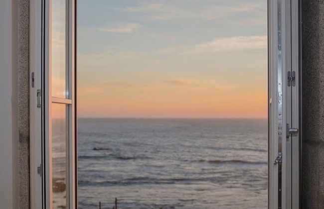 Liiiving in Porto Luxury Beachfront Apartment III - Foto 48