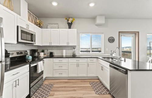 New 2 Bed 2 Bath Near Perry Dist and Downtown - Foto 10