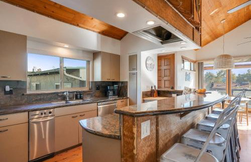 Stunning South Mission Beach Home - AC, Private Patio, Grill and Garage! - Foto 11