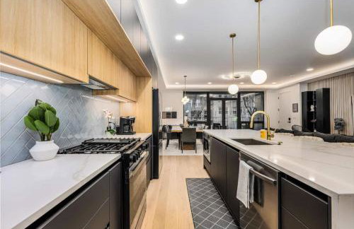 Ultra Modern Luxury - New Construction 4 Bedrooms - Photo 10