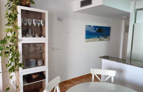 Precioso apartamento con piscina y garage - Foto 68