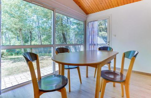 Awesome Home In La Faute-Sur-Mer - Foto 4