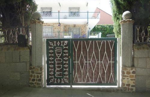 SUYOLUCE, su chalet en la Sierra - Foto 29