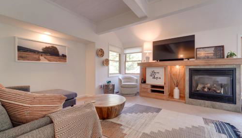 Near Dtwn and Pioneer Park Home with Furnished Patio - Foto 4