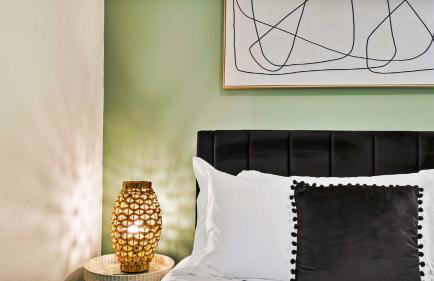 Poolside Tampa Stay- Game Room & Glam Room- Pool- Darts- Pool Table- Next to MacDill AFB - Foto 46