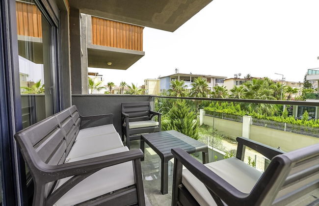 Flat w Shared Pool and Balcony 8 min to Beach - Foto 5