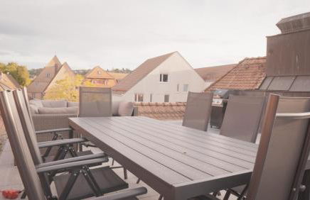 140qm Luxuriöses Penthouse mitten in Schwäbisch Gmünd, 70qm Dachterrasse & Top-Lage, mit WHIRPOOL, Jetzt buchen! - Foto 42