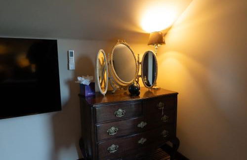 Luxury Lake Front Escape With Hot Tub - Foto 27