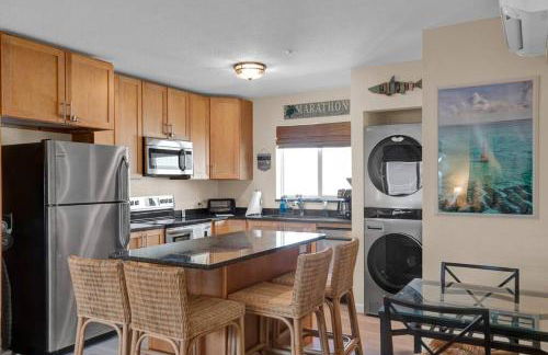 1B 2Ba Seaside Getaway Pool Oceanside - Foto 3