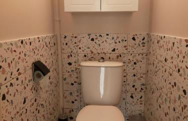 Chez Tata Malou - Maison avec jardin, cour fermée, proche toutes commodités - Foto 21