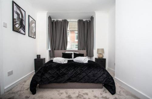 Modern 4BR Home in Dudley - Foto 27