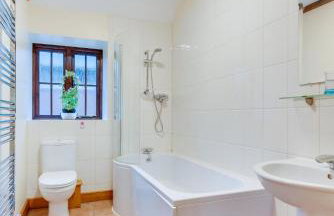 2 Bed in Y Drenewydd oc-waa402 - Foto 9