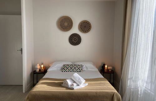 Grand studio calme avec balcon & parking gratuit - Foto 2