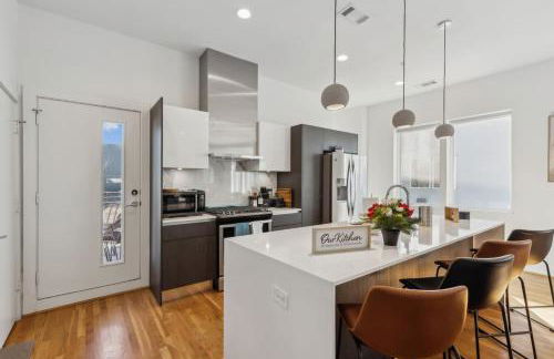 The Topaz of Dallas 2BD DownTown Walkable - Foto 12