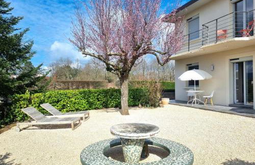 Gîte moderne avec parking sécurisé et jardin privé - FR-1-496-316 - Foto 21