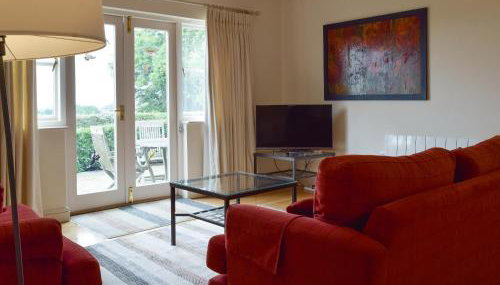 Graham Cottage - Photo 2