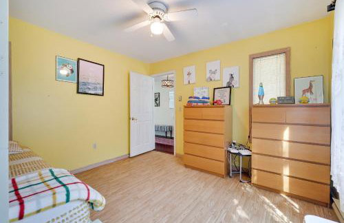 Zen Den - Pocono LakeFront with Hot Tub ! - Foto 9