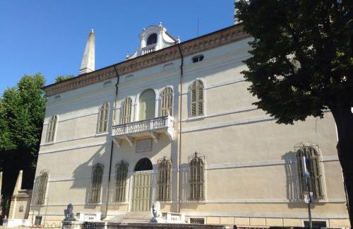 The Riverside Suite - Photo 21