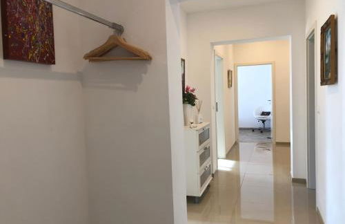 Exclusive Airport Apartment - Foto 30