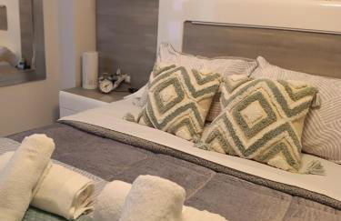 ¡Al lado de la Clínica Oftalmológica Vega! - Foto 16