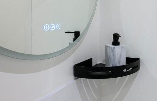 Cinéma & Jacuzzi aux Étoiles - CasaBianca Suite - Foto 15