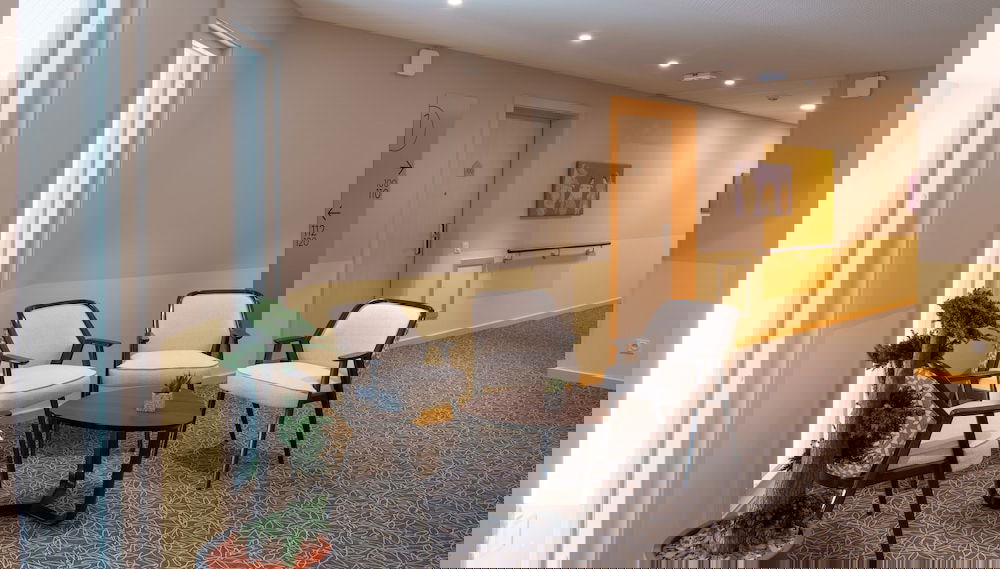 Coin salon dans le hall