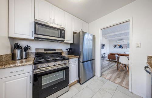 Spacious 2-Bedroom Duplex in Beverly Hills Residential Area - Foto 17