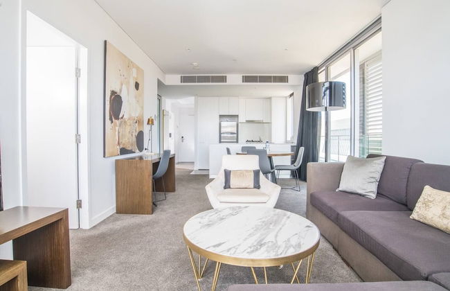 2bed Apartment! Modern Home for 4 at Chatswood - Photo 1