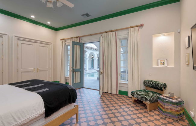 The Pond Estate by Avantstay Maximalist Designer Compound w/ 2 Casitas, Indoor + Outdoor Pools, Tennis Court, & Gorgeous Mountain Views 12k Sqft - Foto 42