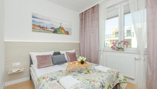 Nowy Świat Stylish, Seaside Apartment with Balcony & Parking Puck by Noclegi Renters - Foto 2