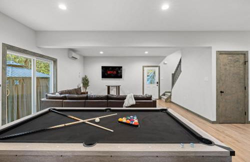 Twin Chalet - 6 BDs Hot Tub Game Area and more - Foto 3