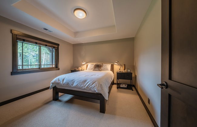 Chateau Fortine Retreat for 6! - Photo 6