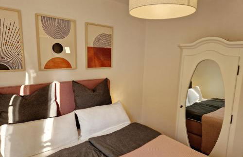 Sonnenhang im Boho-Stil mit Balkon, 500m zum See, 2 Schlafzimmer - Photo 13