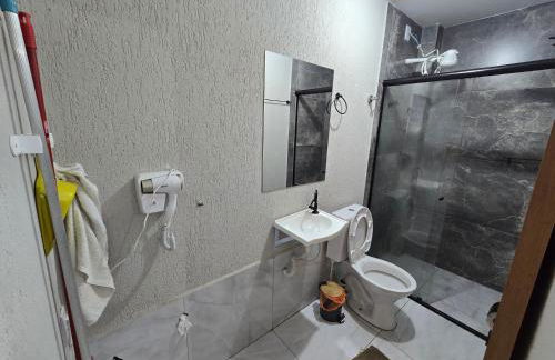 Flat completo a 5 minutos apé de mercado, farmácia - Foto 30