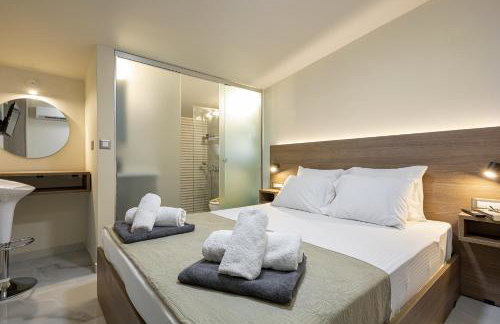 Chris and Stratos villa with private ecologic pool and kid's playground! - Foto 32