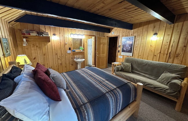 Mount Peale Country Inn and Cabins - Photo 20