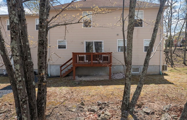 Amazing Vacation House In Poconos~hottub~game Room 6 Bedroom Home - Foto 57