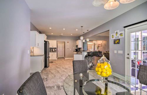 Bright Hopkins Home with Game Room and Fire Pit! - Foto 14