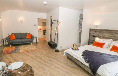 Hockerley Cottage - Photo 5